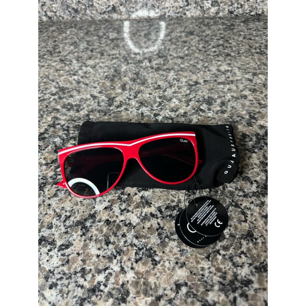 Quay Australia Hollywood Nights Sunglasses Red
